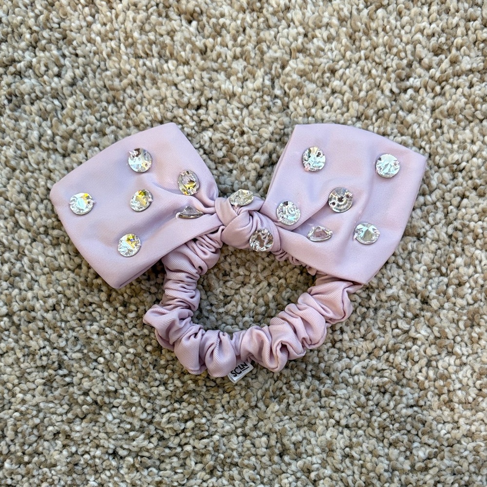 Lavender  Bow Hair Scrunchie SCL